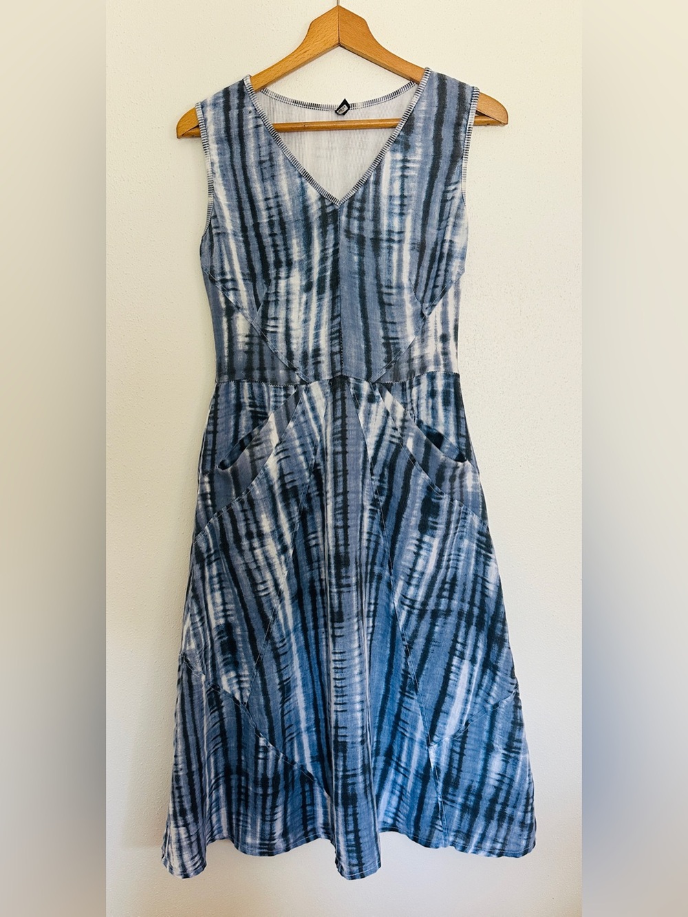 Inizio Italy Blue Tie Dye Linen Dress Size M V-Neck Pockets Lagenlook Midi Boho
